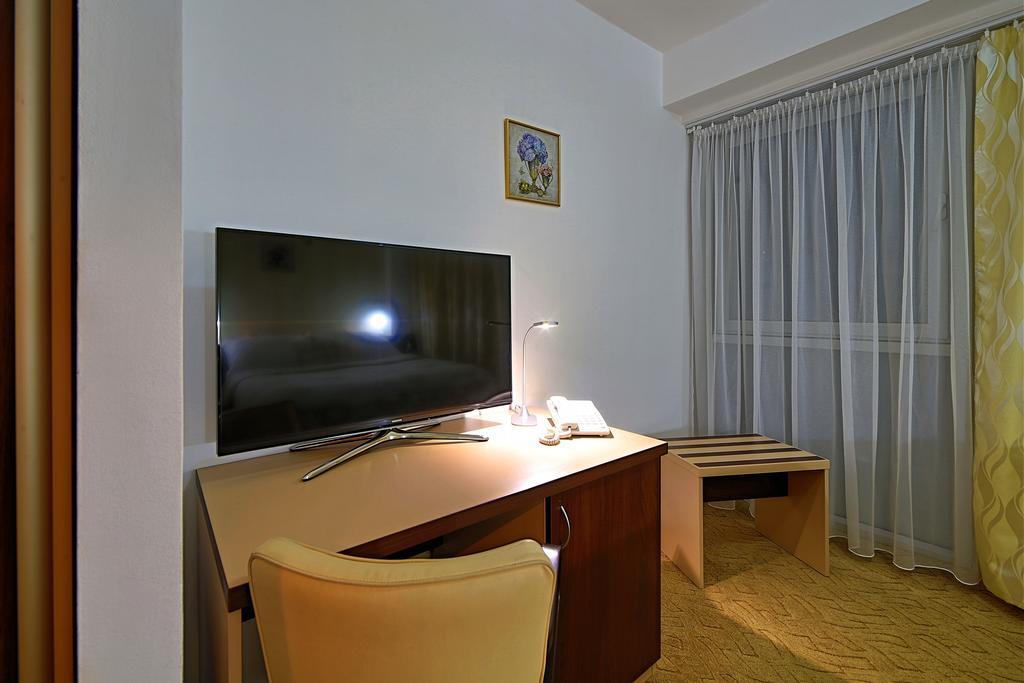 Hotel Saris Bardejov Exterior photo